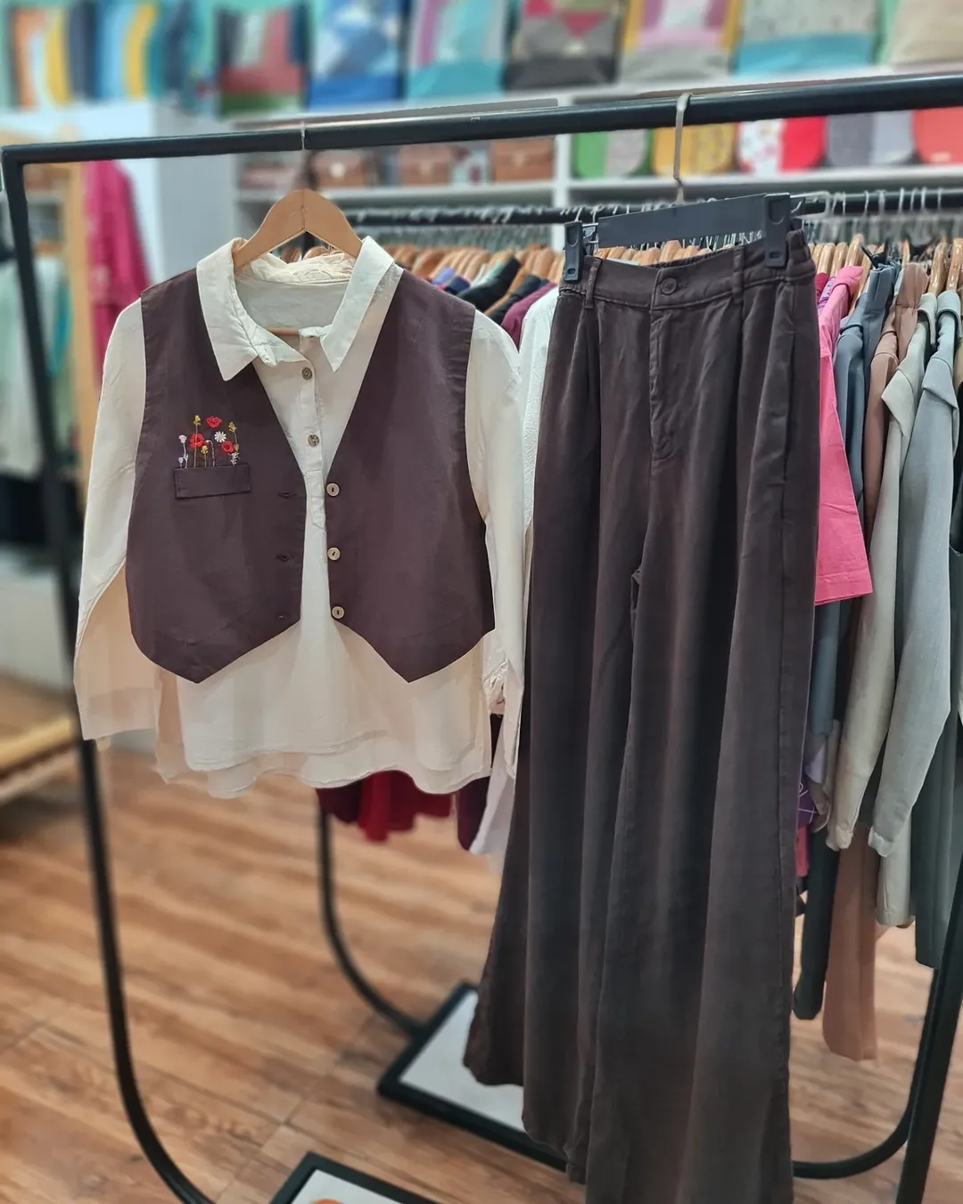 جلیقه رز جنس کتان نخ