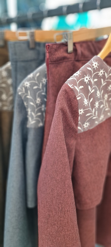 قیمت کت دامن زنانه رامک جنس دیپلمات پرشیا شیراز