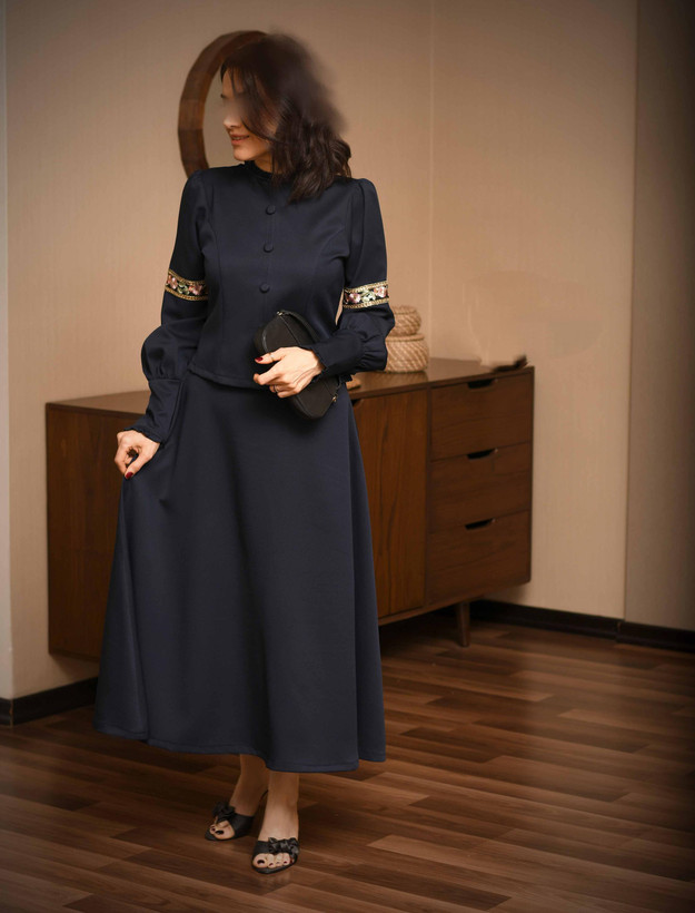 شومیز و دامن دیبا جنس کرپ کجراه با خرجکار هندی