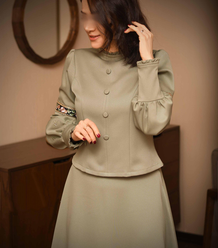 قیمت شومیز و دامن کرپ کجراه شیراز